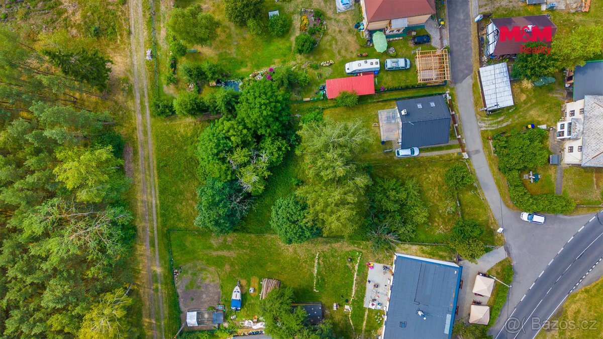 Prodej pozemku k bydlení, 1263 m², Ralsko - Hradčany