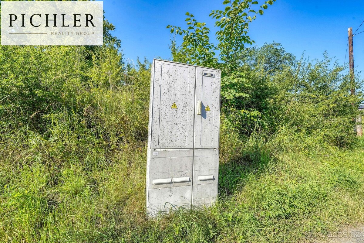 Prodej stavebního pozemku, 1003 m², Hracholusky