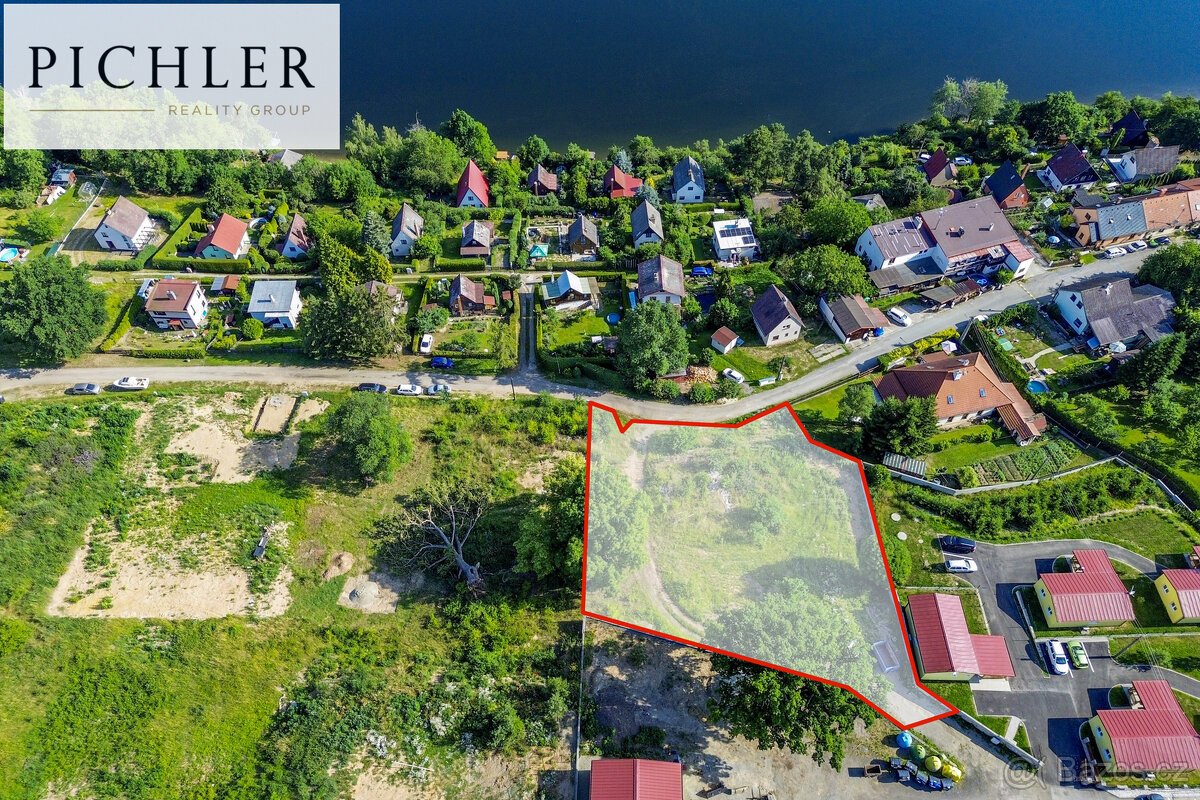 Prodej stavebního pozemku, 1783 m², Hracholusky