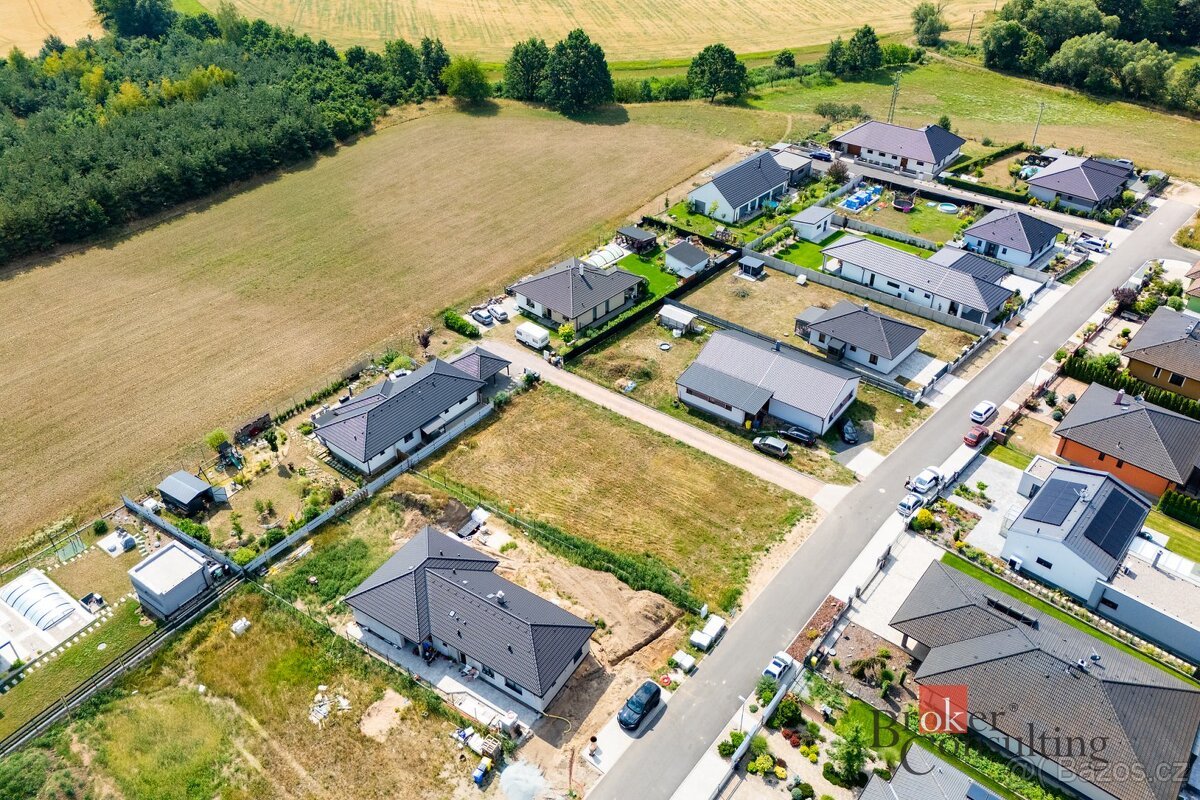 Prodej, pozemky/bydlení, 908 m2, Lohenice , Přelouč, Pardubi