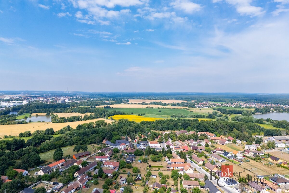 Prodej, pozemky/bydlení, 908 m2, Lohenice , Přelouč, Pardubi