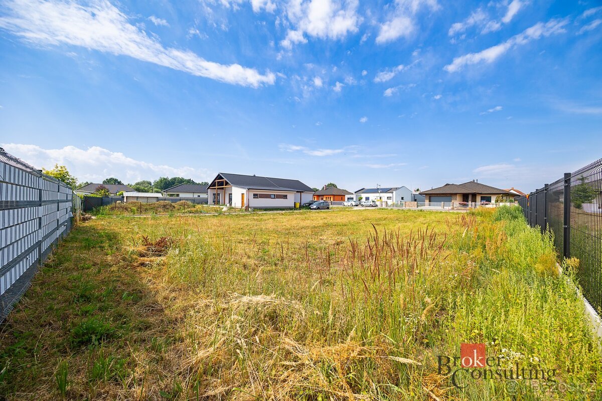 Prodej, pozemky/bydlení, 908 m2, Lohenice , Přelouč, Pardubi