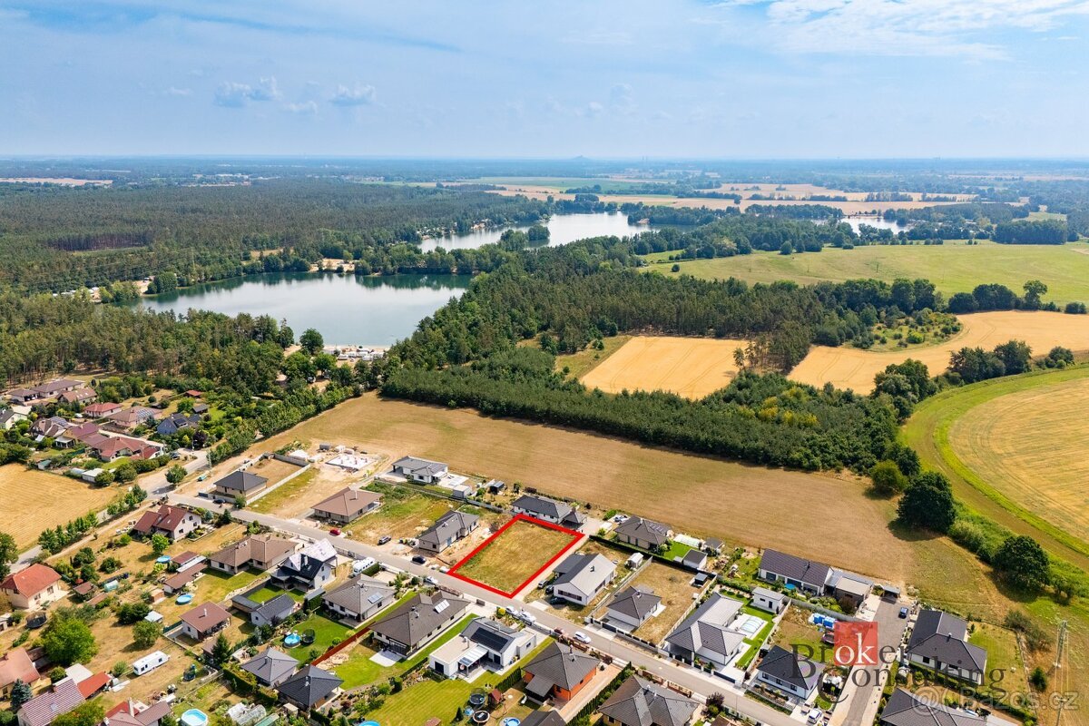 Prodej, pozemky/bydlení, 908 m2, Lohenice , Přelouč, Pardubi