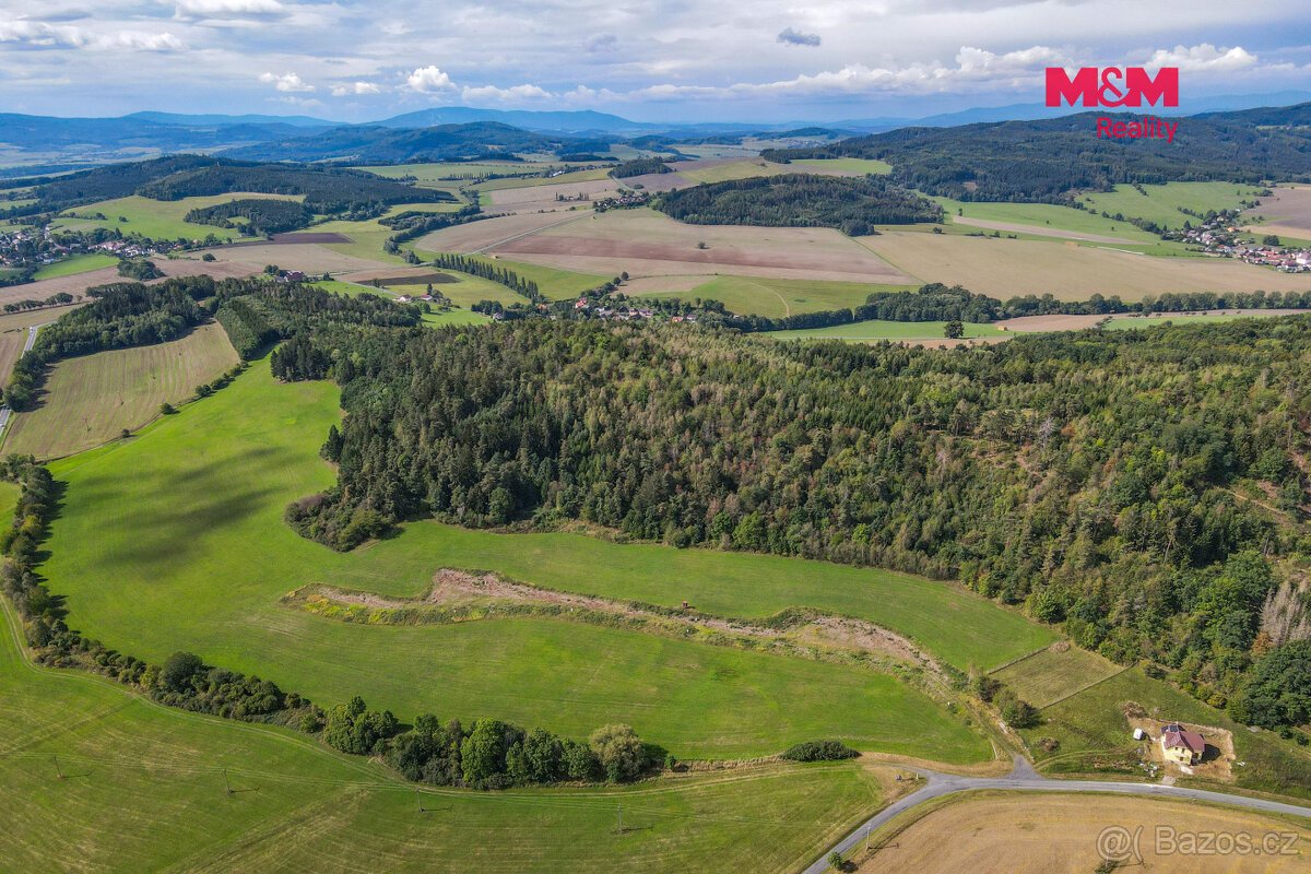 Prodej pozemku k bydlení, 1607 m², Bezděkov
