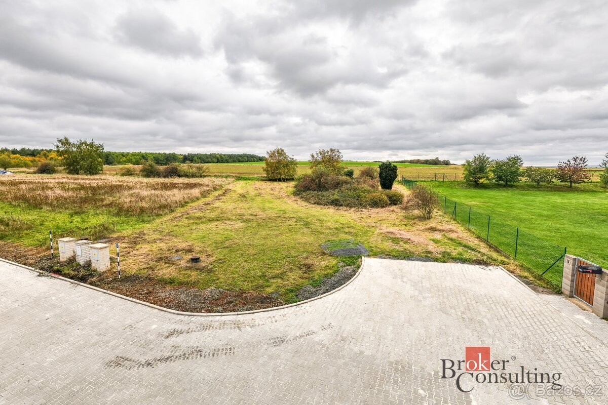 Prodej, pozemky/bydlení, 1008 m2, Ledčice , Mělník [ID 77506