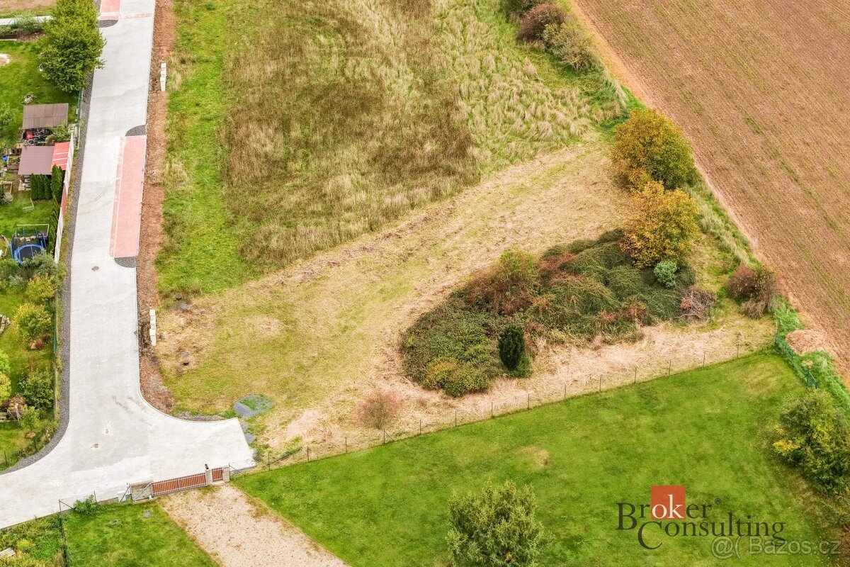 Prodej, pozemky/bydlení, 1008 m2, Ledčice , Mělník [ID 77506