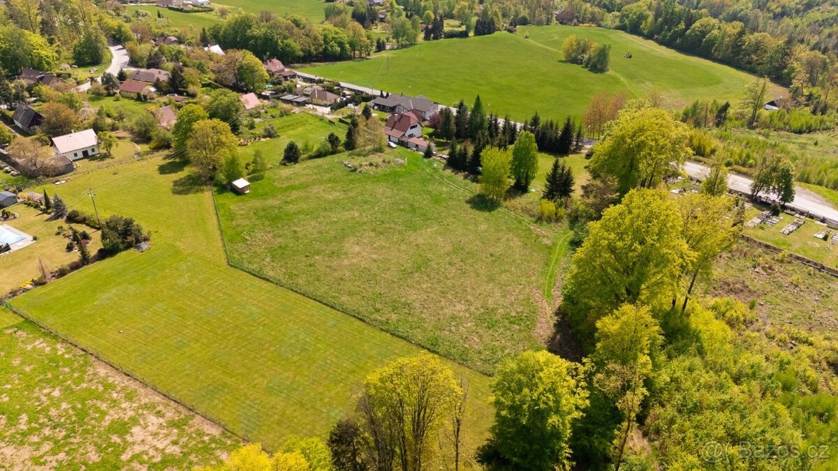 Stavební pozemek 6652 m² – Horní Nemojov