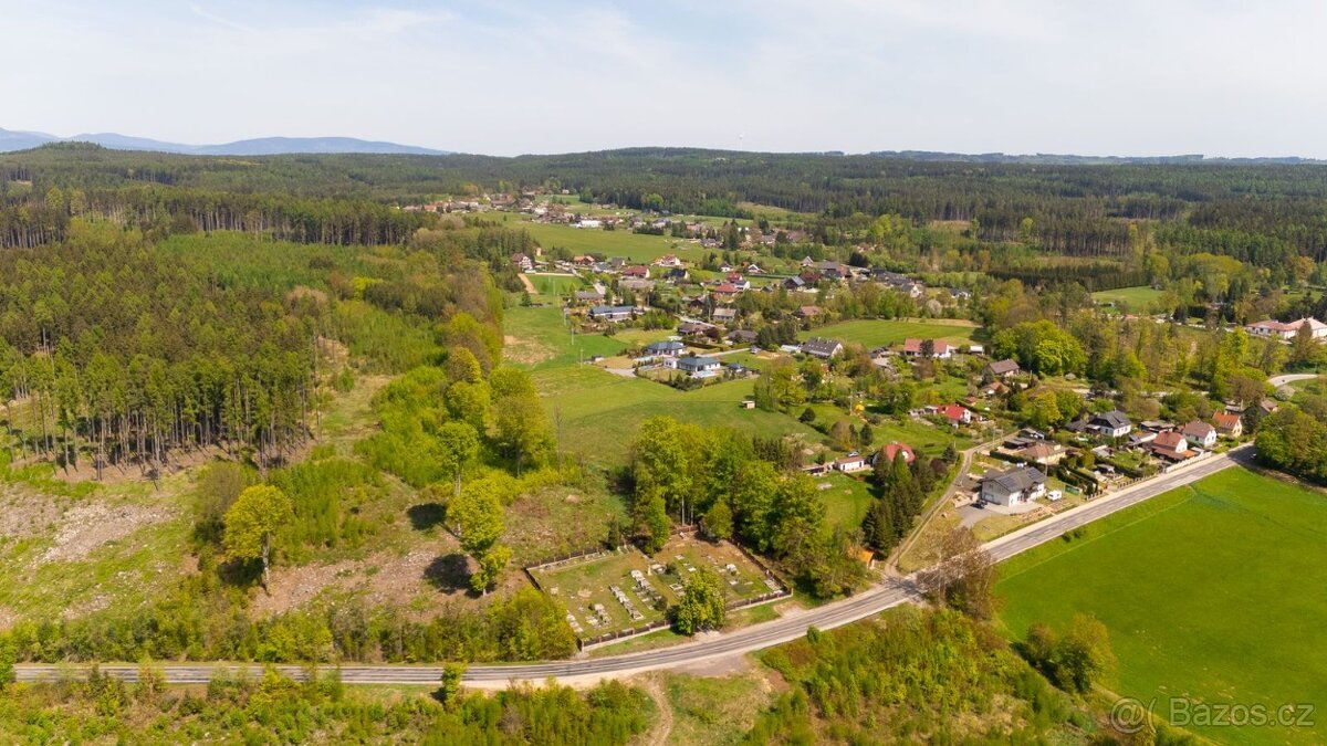 Stavební pozemek 6652 m² – Horní Nemojov