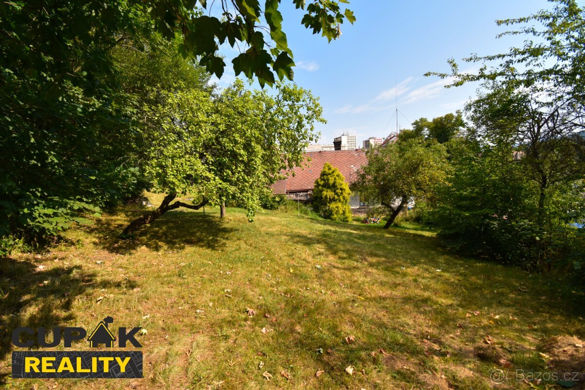 Prodej stavebního pozemku 1 307 m² – Náchod