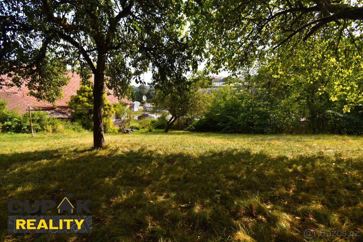 Prodej stavebního pozemku 1 307 m² – Náchod
