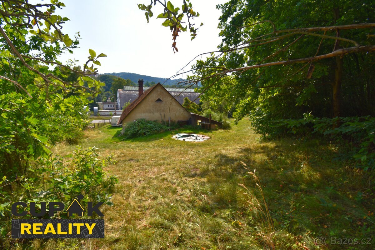Prodej stavebního pozemku 1 307 m² – Náchod
