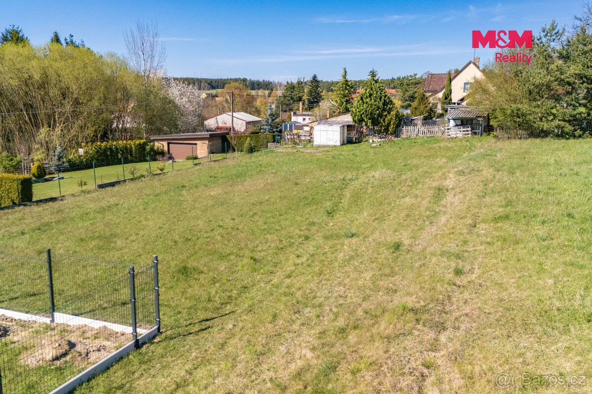 Prodej pozemku k bydlení, 1161 m², Mrtník