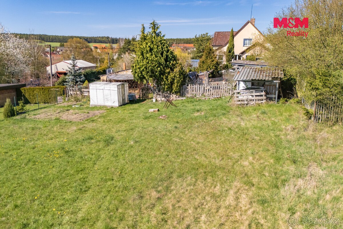 Prodej pozemku k bydlení, 1161 m², Mrtník