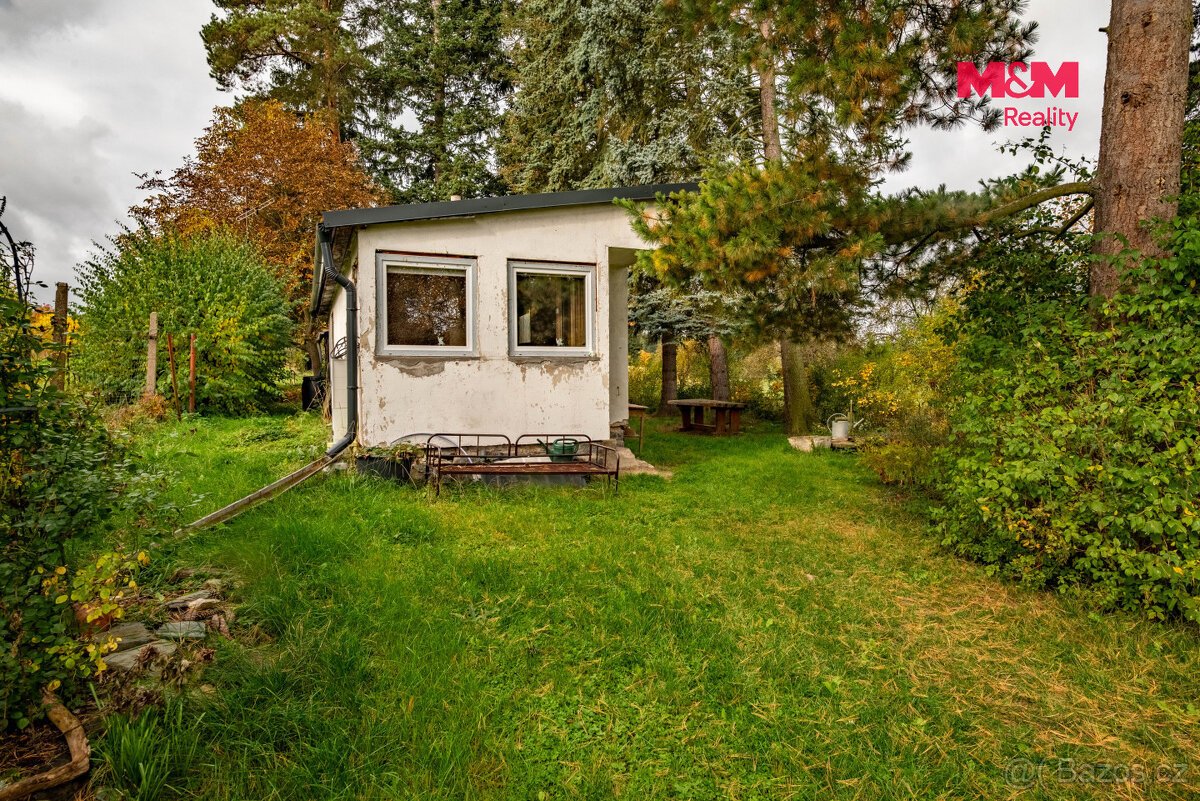 Prodej stavebního pozemku 4705 m², Mirovice