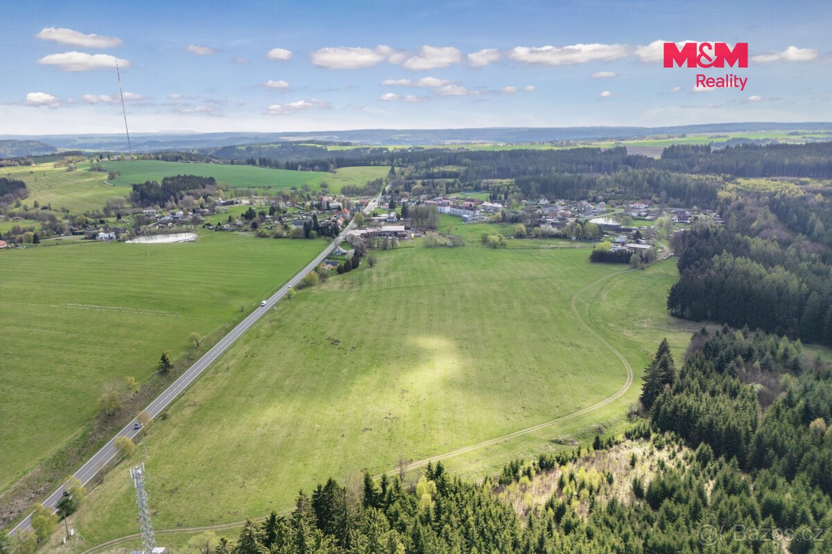 Prodej pozemků, 69439 m², Bezvěrov