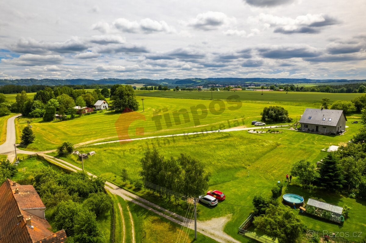 Prodej nádherné stavební parcely s výhledem 1702 m2, 3km od 