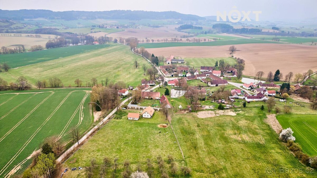 Prodej pozemek Bydlení, 8407㎡