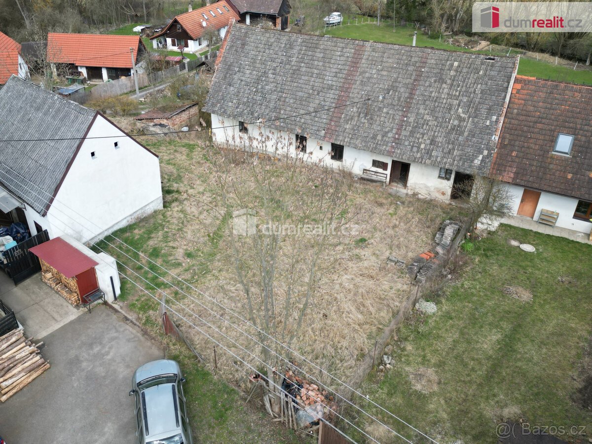 Prodej, dům, pozemek, Srlín, Bernartice