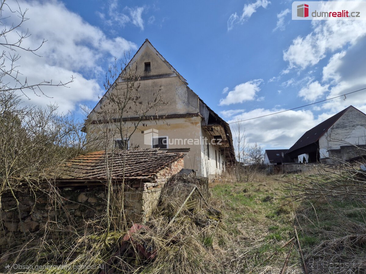 Prodej, dům, pozemek, Srlín, Bernartice