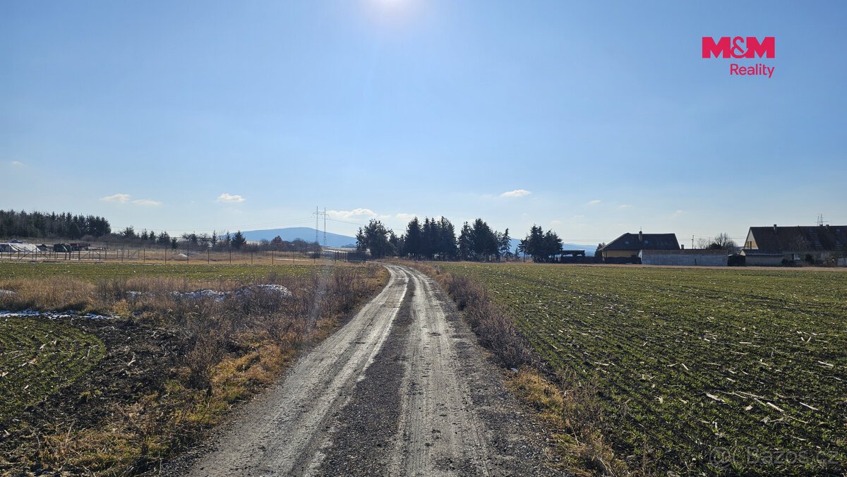 Prodej pozemku k bydlení, 11 177 m², Libomyšl