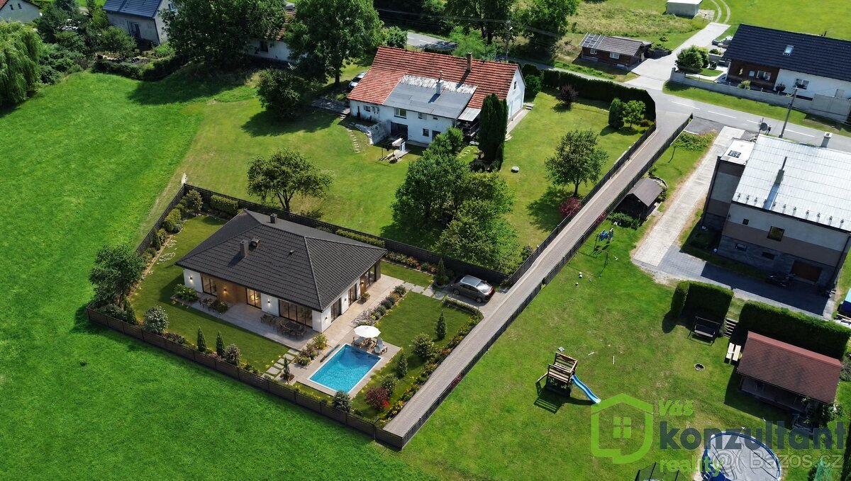 Prodej stavebního pozemku 1 000 m², Kozlovice - Měrkovice