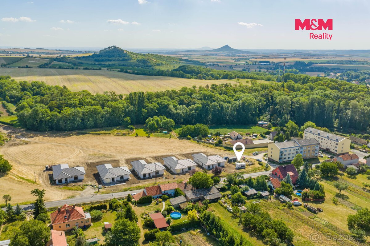 Prodej pozemku k bydlení, 1157 m², Třebívlice