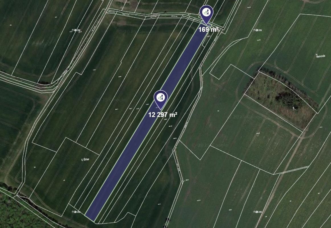 Prodej podílu 1/5 pole 2 493 m², Záhornice