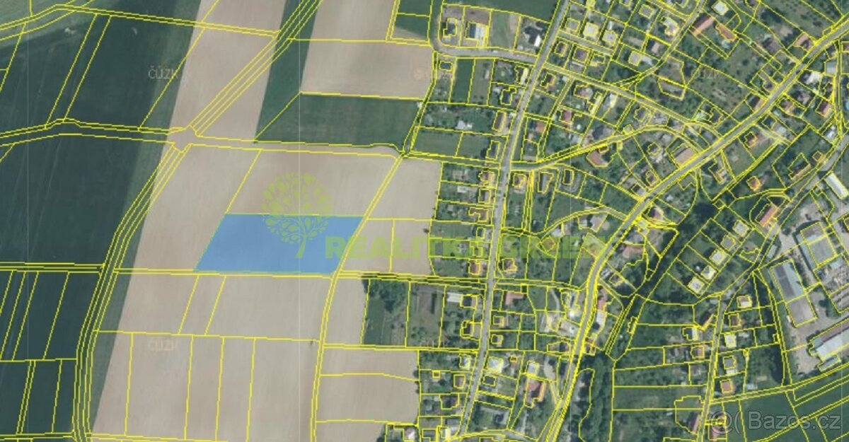 Prodej pozemku v k.ú. Hvozdná, okr. Zlín, CP 8890 m2