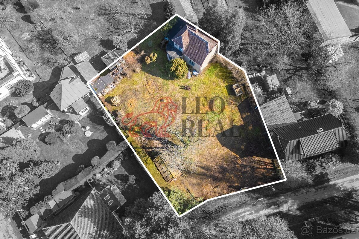 Prodej stavebního pozemku 932 m2