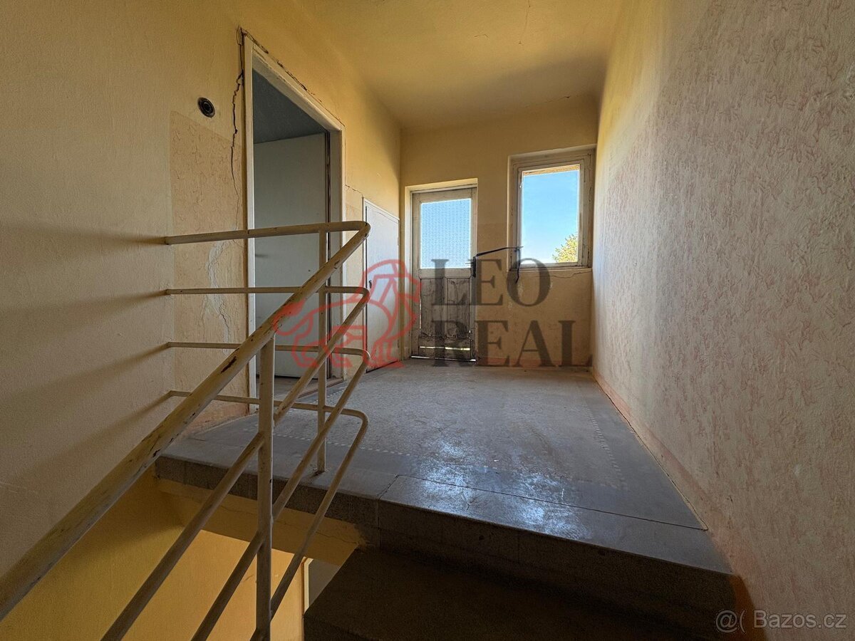 Prodej stavebního pozemku 932 m2
