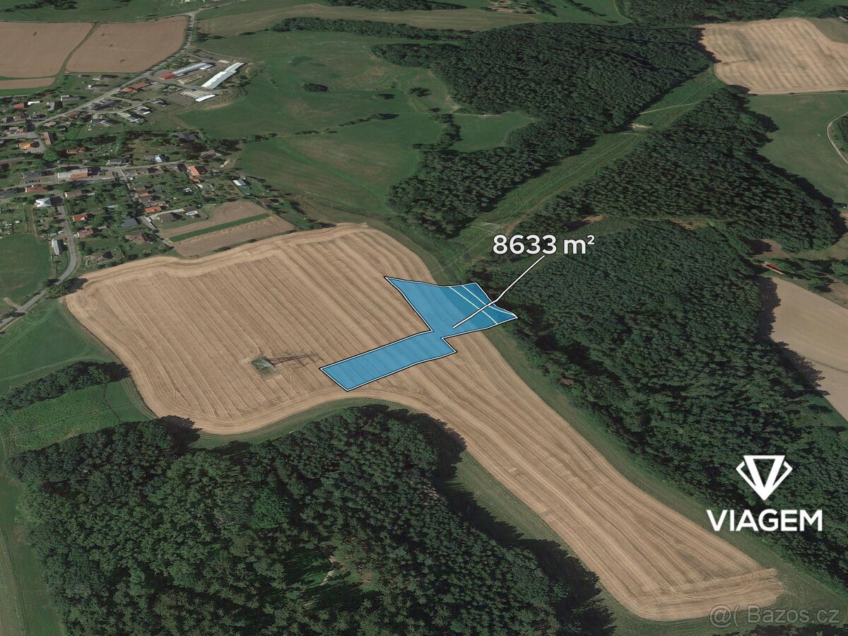 Pole 8 633 m², Podíl 8 % o výměře 719 m²
