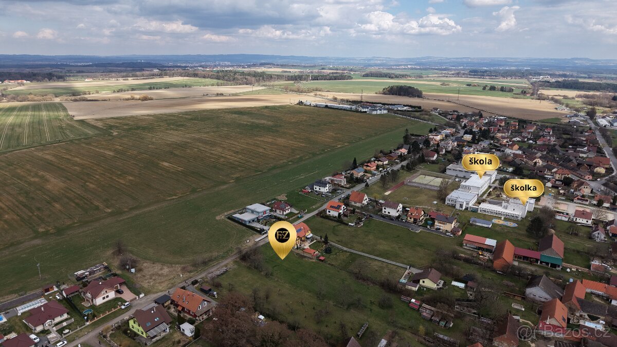 Stavební pozemek v Malšicích