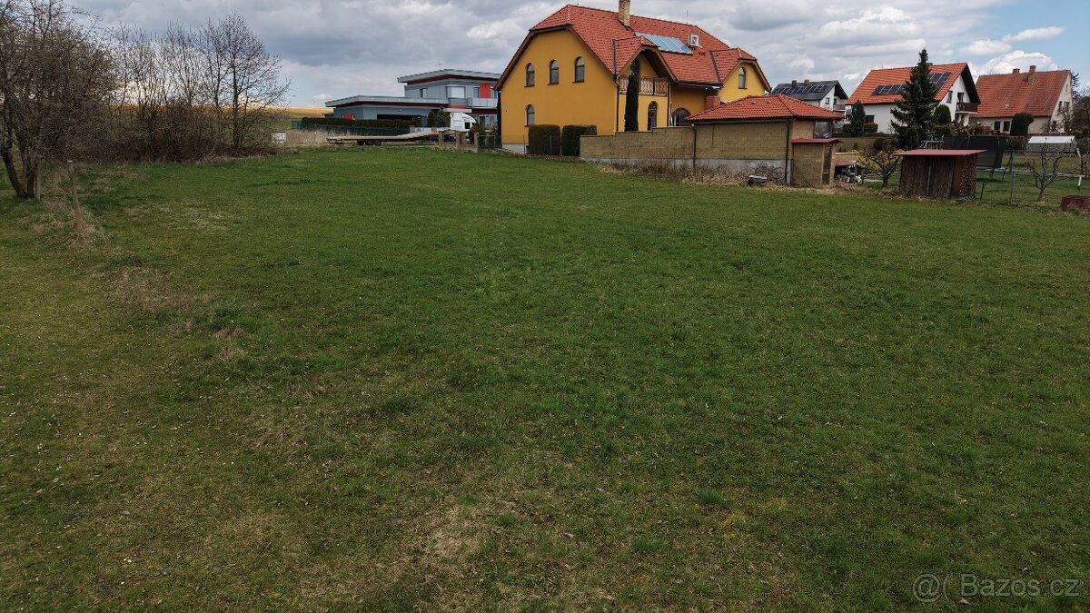 Stavební pozemek v Malšicích