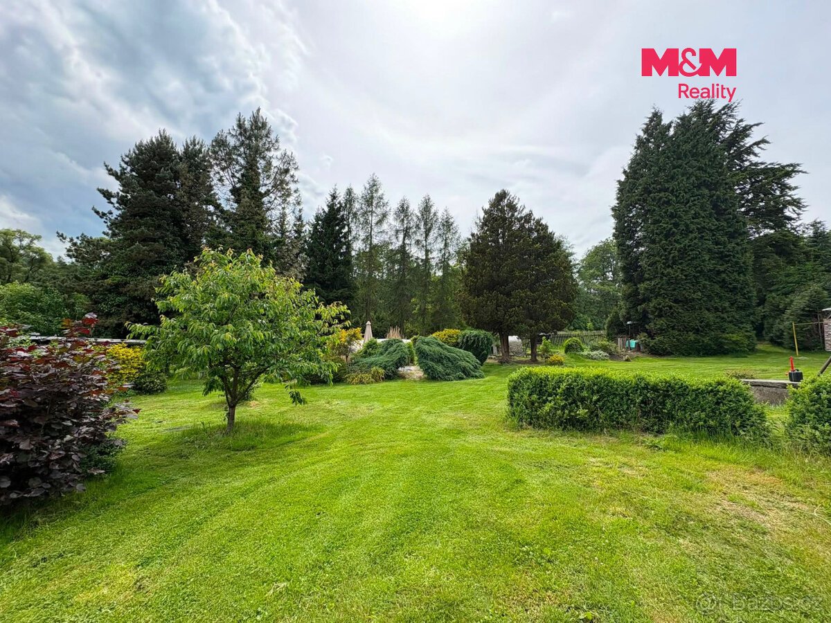 Prodej pozemku k bydlení, 897 m², Krásný Les