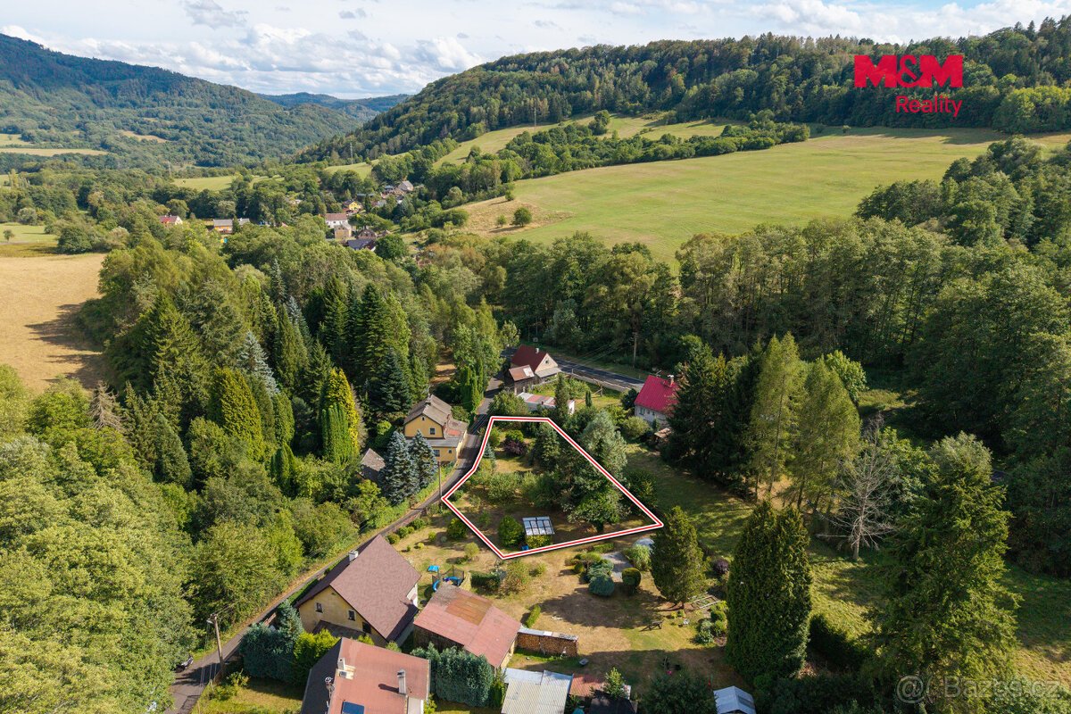 Prodej pozemku k bydlení, 897 m², Krásný Les