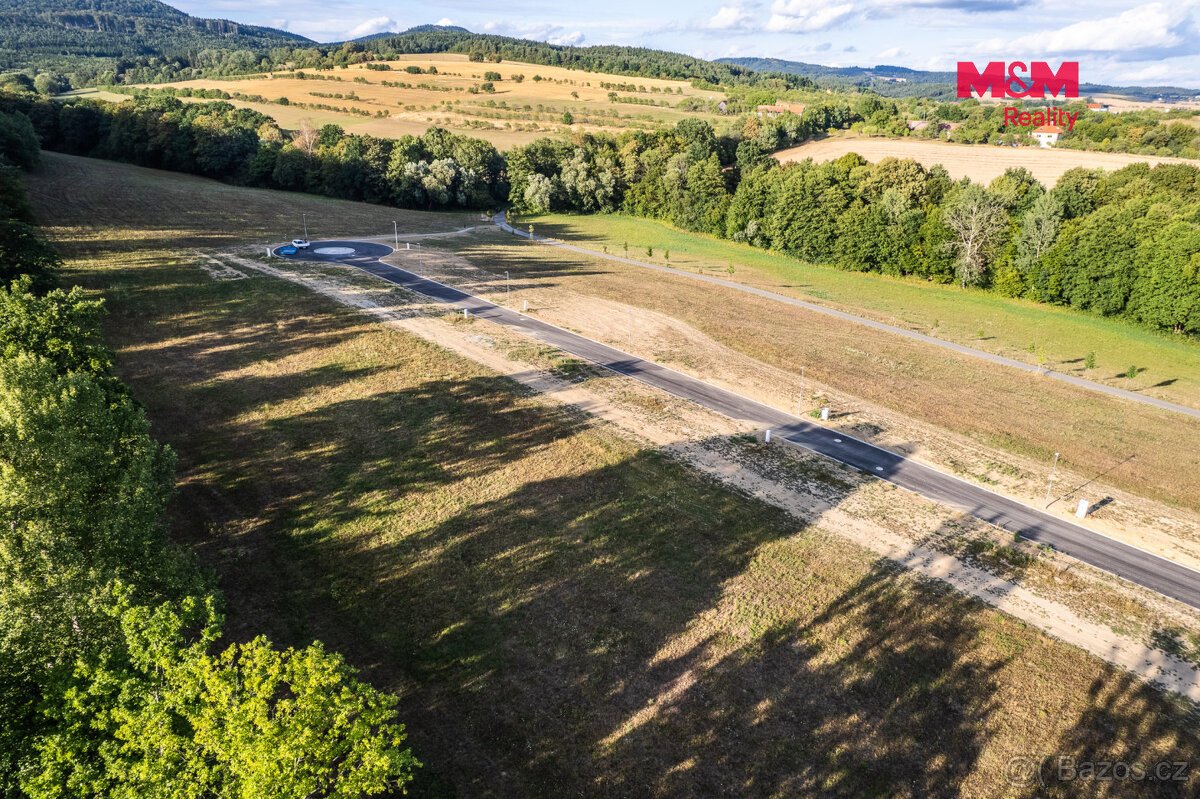 Prodej pozemku k bydlení, 1138 m², Újezd