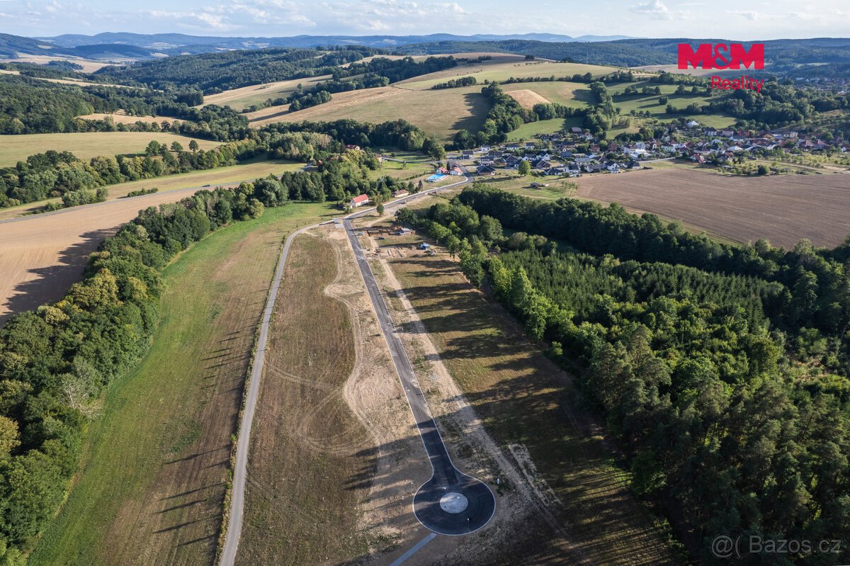 Prodej pozemku k bydlení, 1138 m², Újezd