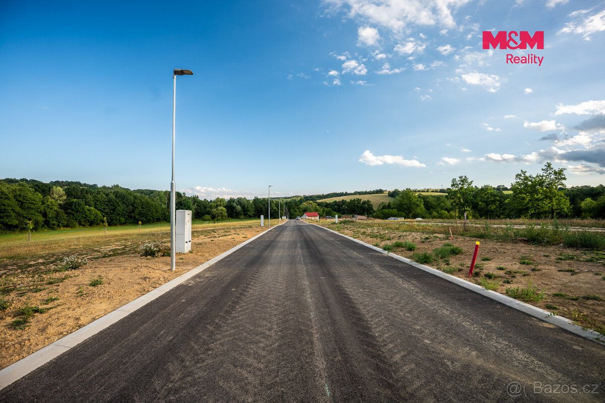 Prodej pozemku k bydlení, 1138 m², Újezd