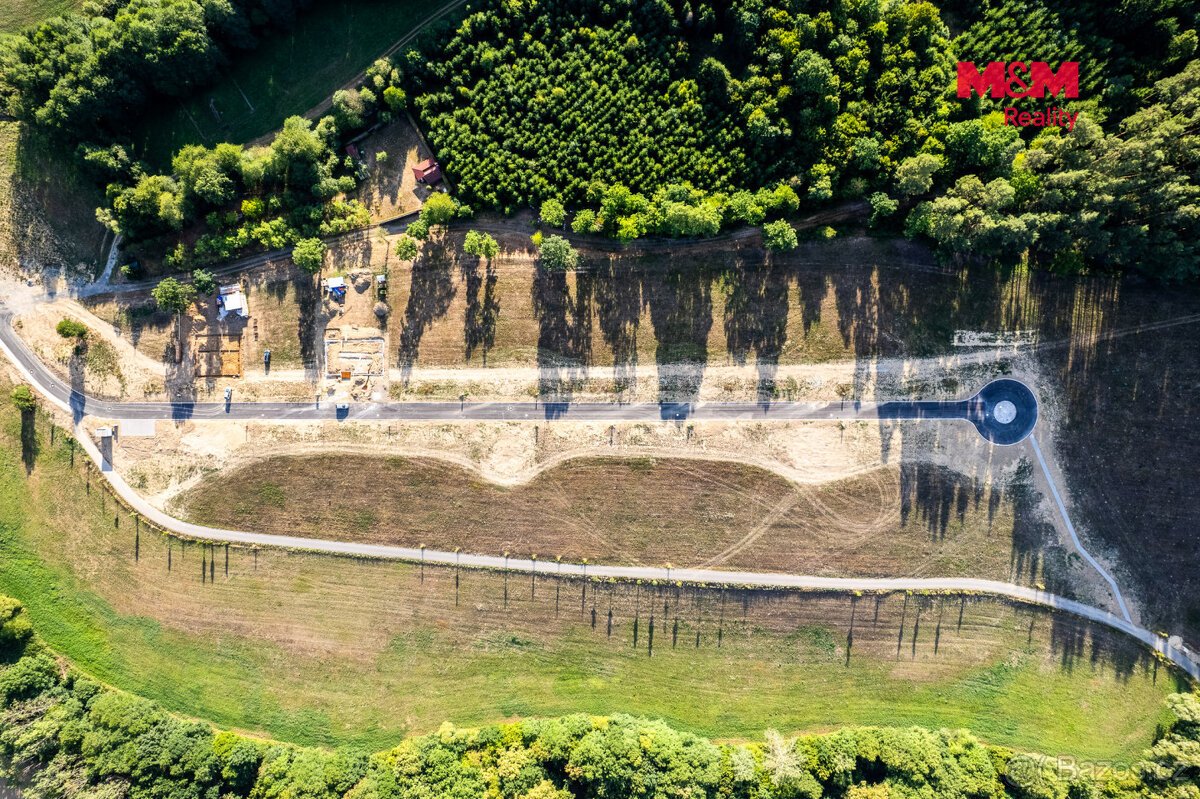 Prodej pozemku k bydlení, 1138 m², Újezd
