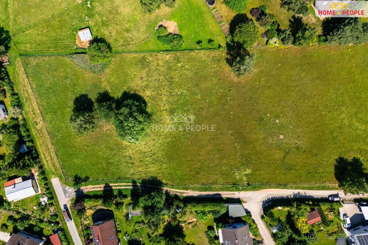 Prodej tří stavebních pozemků. Kamenice u Prahy