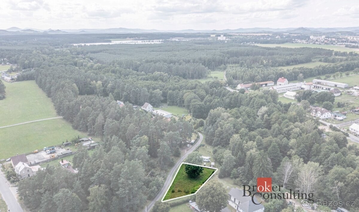 Prodej, pozemky/bydlení, 896 m2, Ploužnice , Ralsko, Česká L