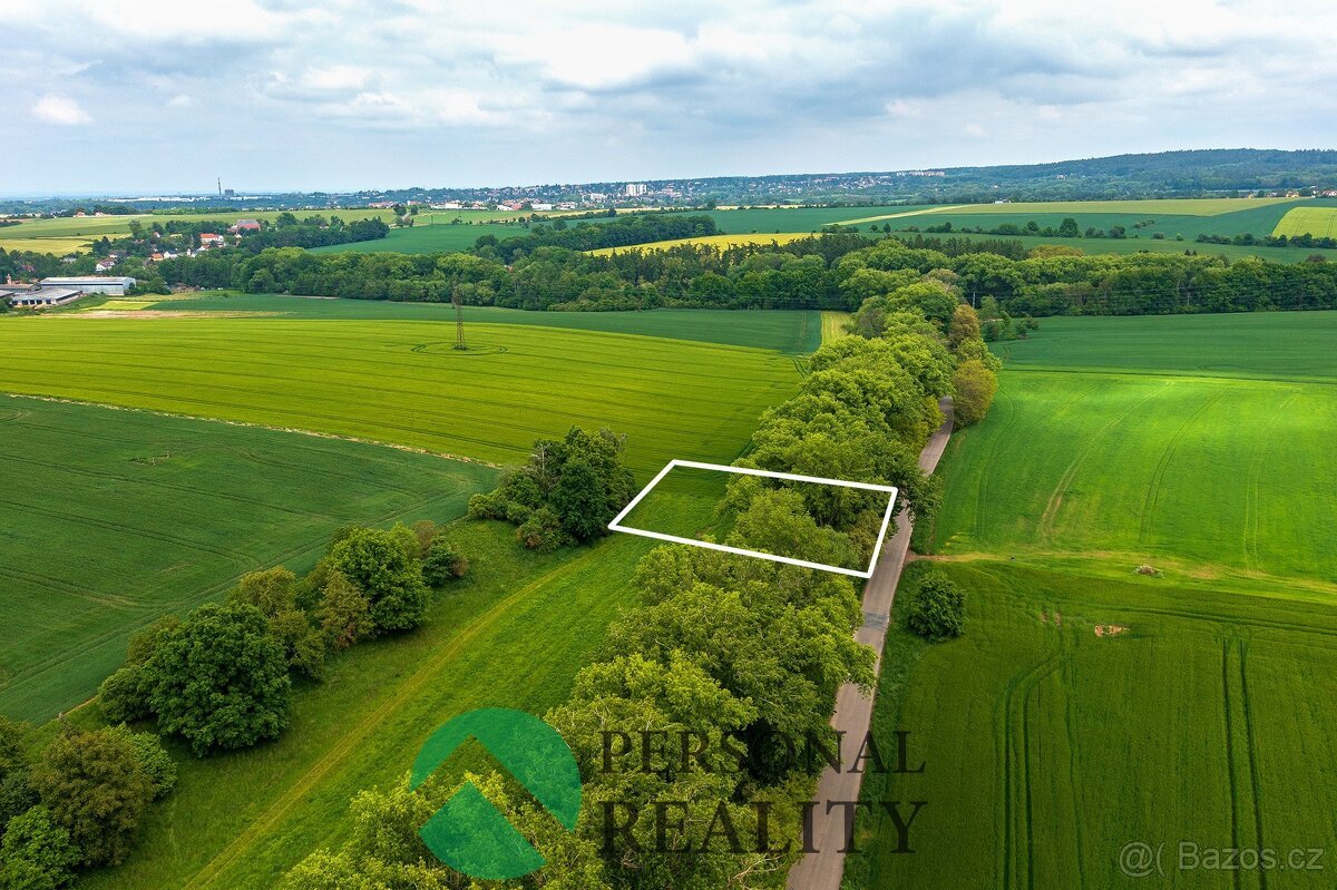 Prodej pozemku 1378 m2 - Říčany, Jažlovice, ev.č. 02361
