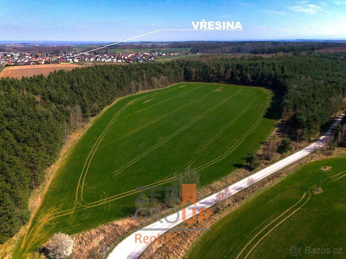 Prodej komerčního pozemku 2 557 m², Vřesina, ev.č. 00608