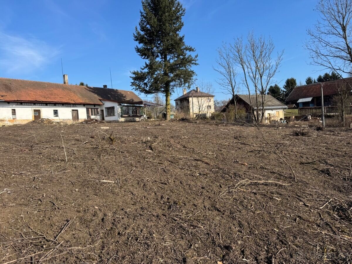 Prodej 5 stavebních pozemků - 5266m2