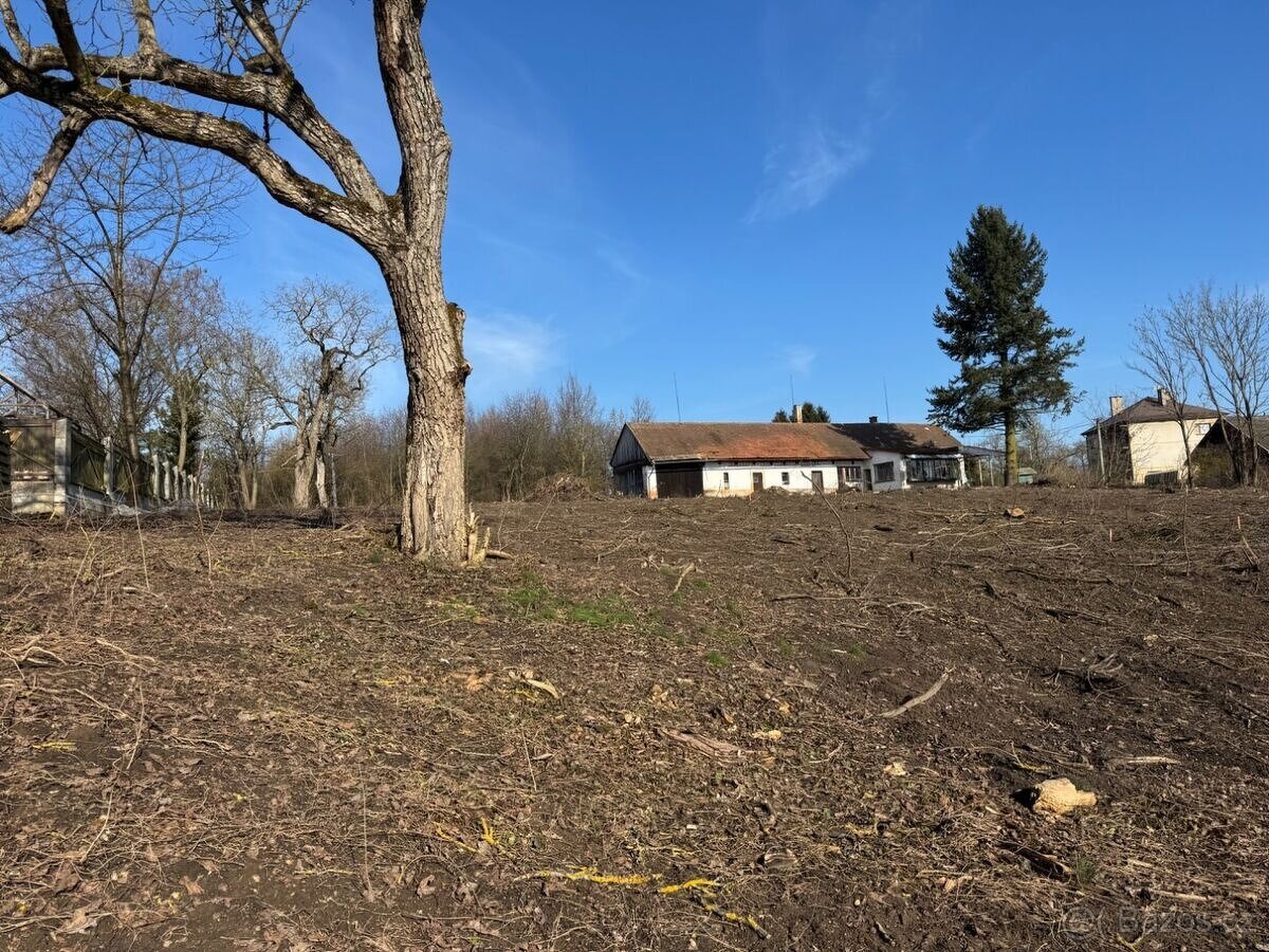 Prodej 5 stavebních pozemků - 5266m2