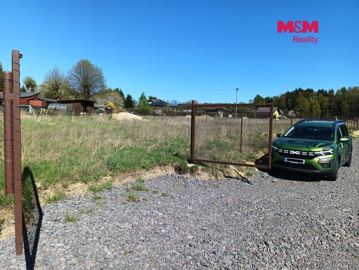 Prodej pozemku k bydlení, 16127 m², Vítězná