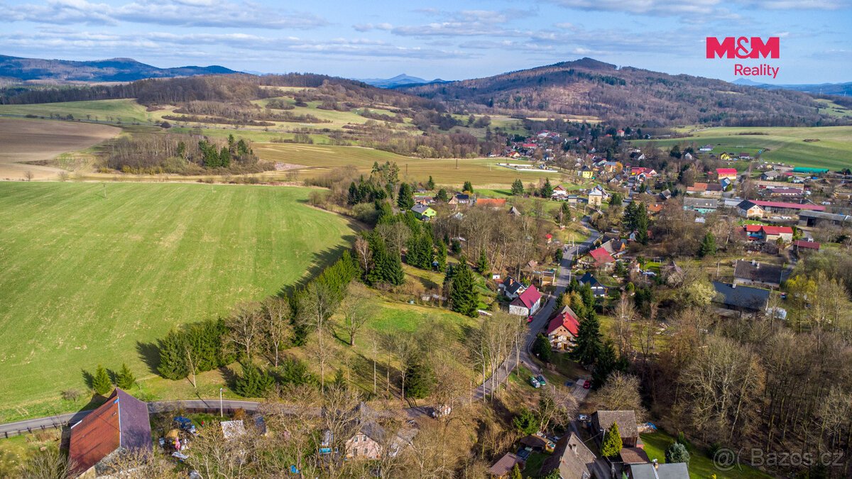 Prodej pozemku k bydlení 4466 m2 ve Velké Bukovině