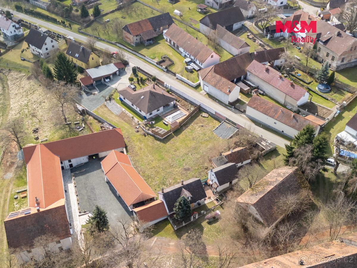 Prodej pozemku k bydlení, 1004 m², Soutice