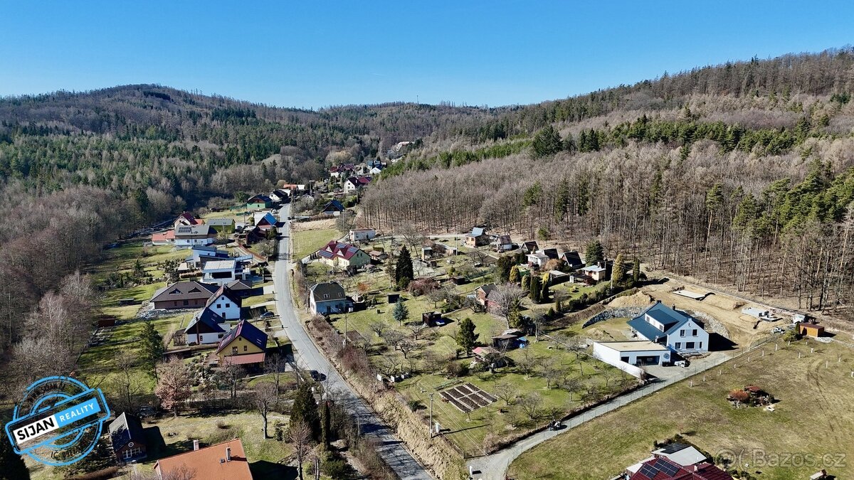 Prodej stavebního pozemku 1 160 m², Krnov