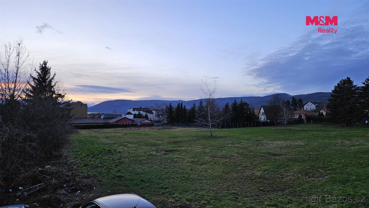 Prodej pozemku k bydlení, 248 m², Dubí, ul. Tramvajní